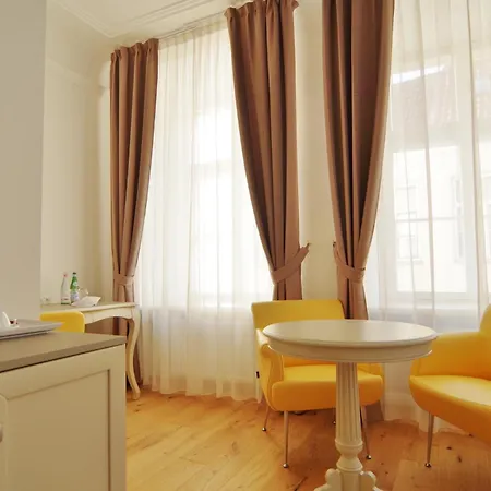 Regent Hotel 5*